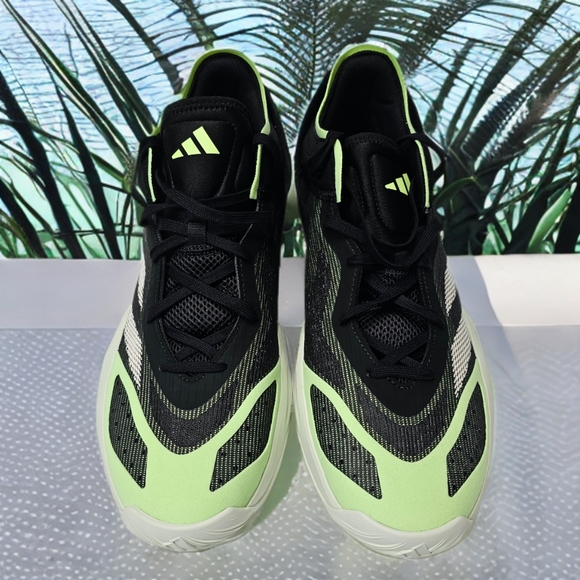 Adizero Select 2.0 Low Basketball Shoes - Picture 2 of 6